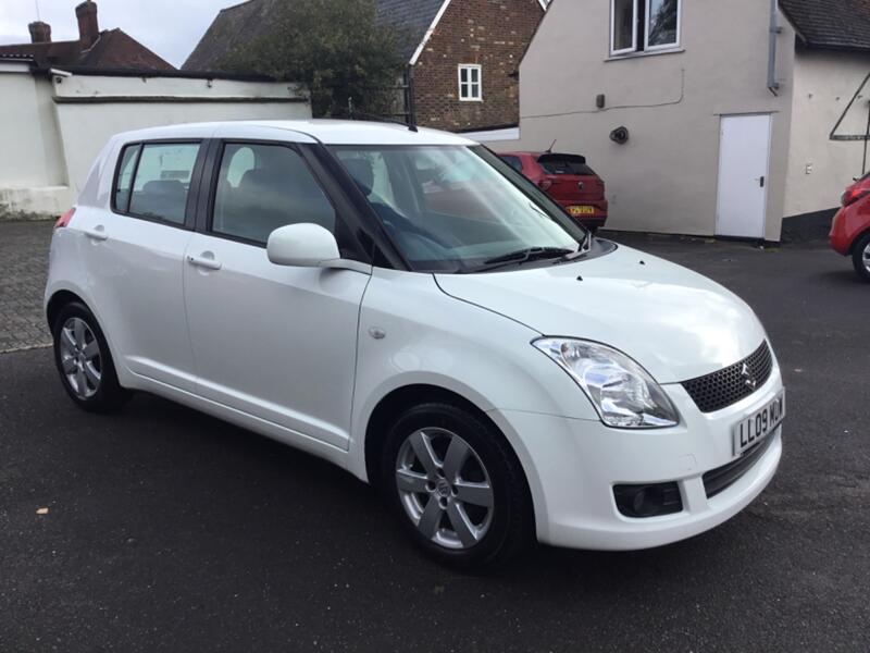 View SUZUKI SWIFT 1.5 GLX