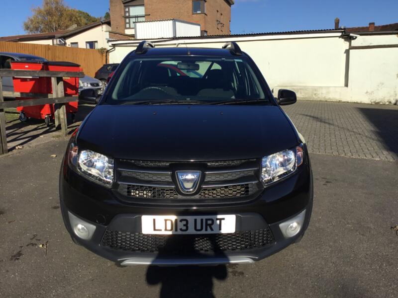 View DACIA SANDERO STEPWAY 0.9 TCe Laureate