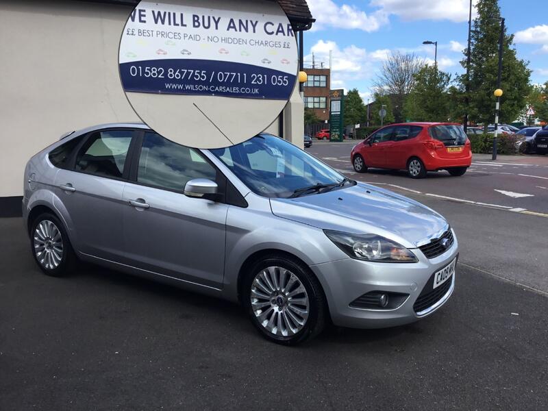 View FORD FOCUS 1.6 Titanium