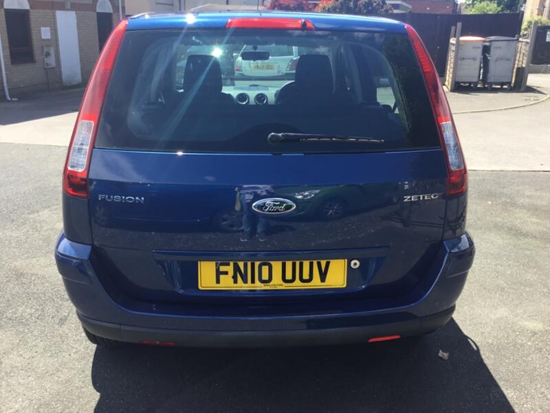 FORD FUSION
