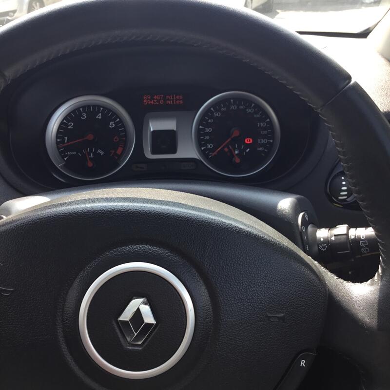 RENAULT CLIO