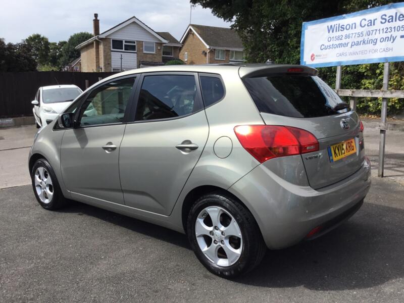 KIA VENGA