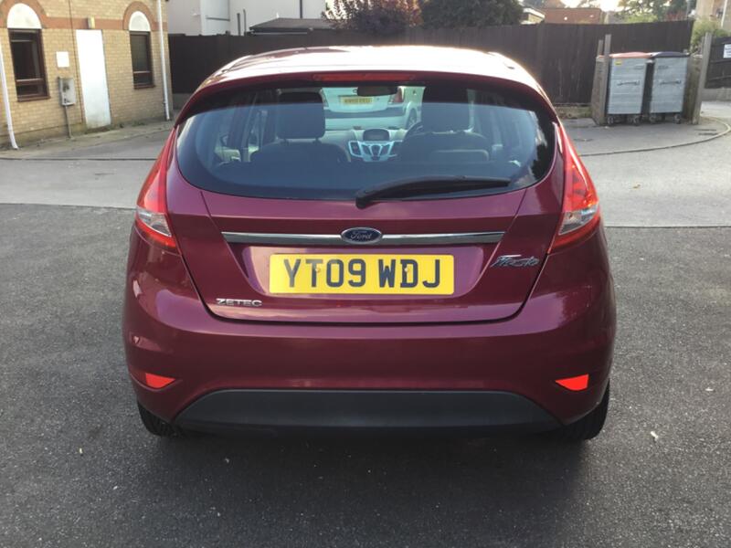 FORD FIESTA