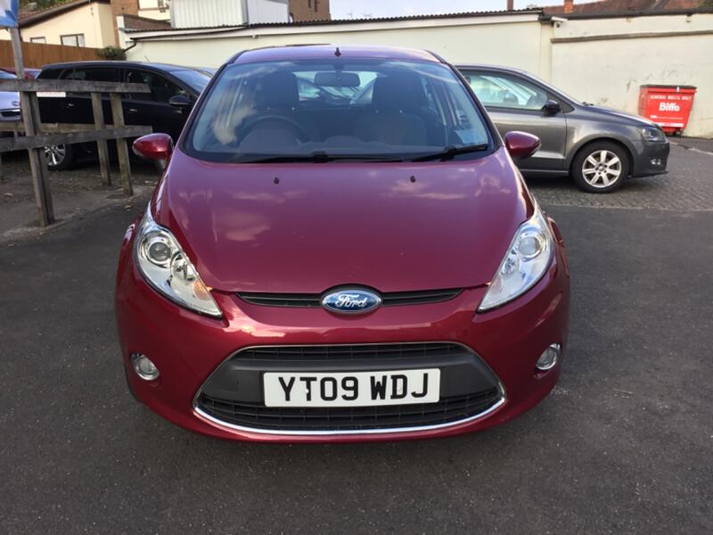 View FORD FIESTA 1.3 Zetec