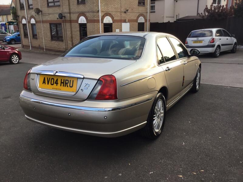 ROVER 75