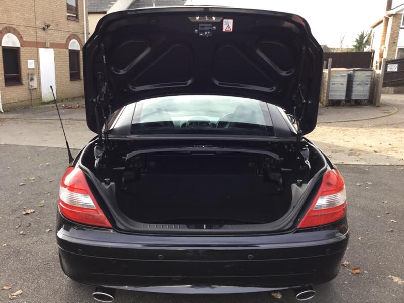 MERCEDES-BENZ SLK