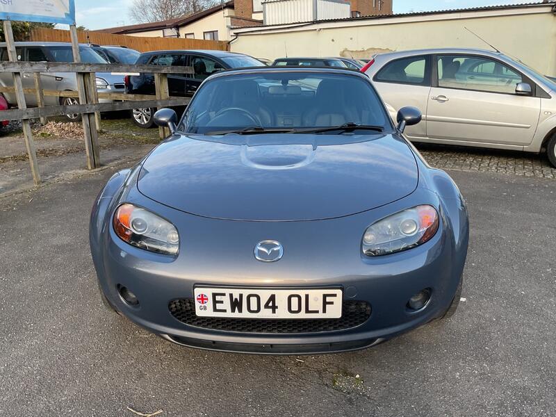 View MAZDA MX-5 1.8 i