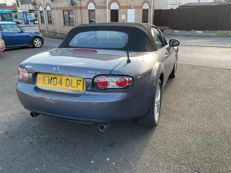 MAZDA MX-5