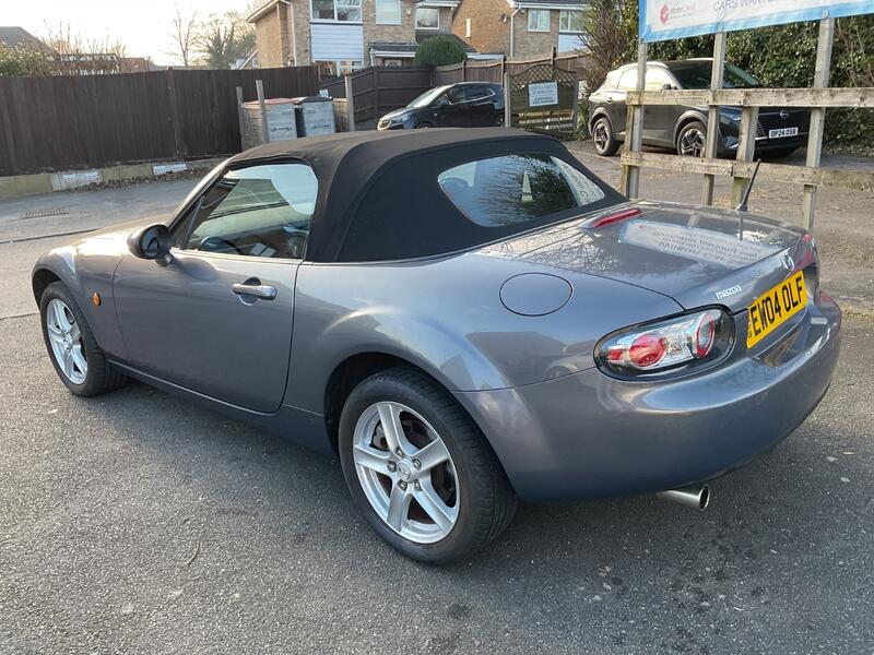 MAZDA MX-5