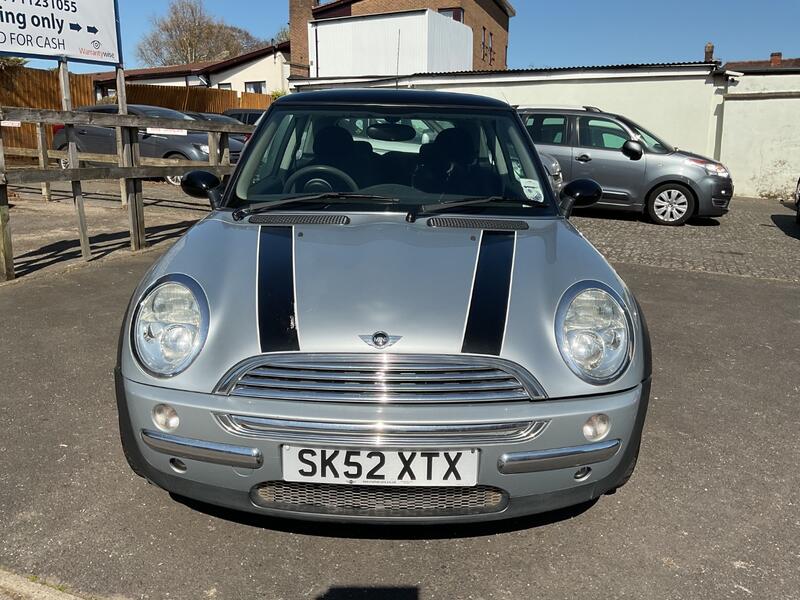 View MINI HATCH 1.6 Cooper Hatch