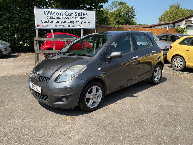 View TOYOTA YARIS 1.3 Dual VVT-i TR