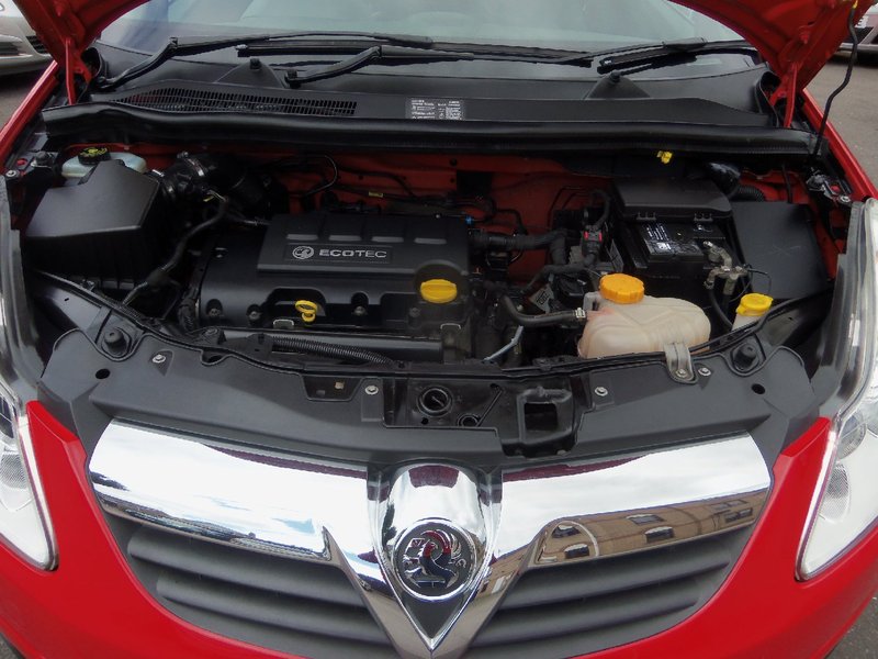 VAUXHALL CORSA