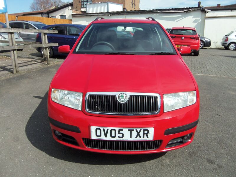 View SKODA FABIA AMBIENTE 64BHP