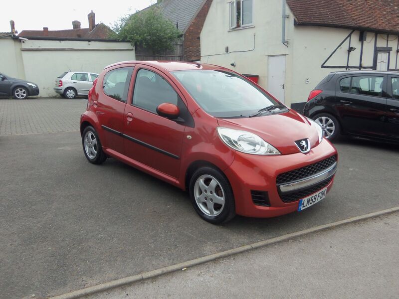 View PEUGEOT 107 VERVE