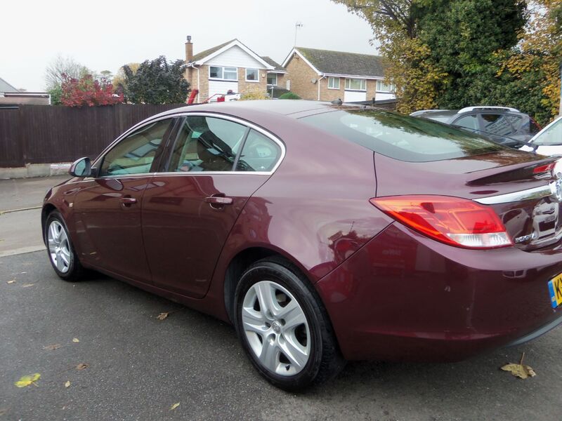 VAUXHALL INSIGNIA