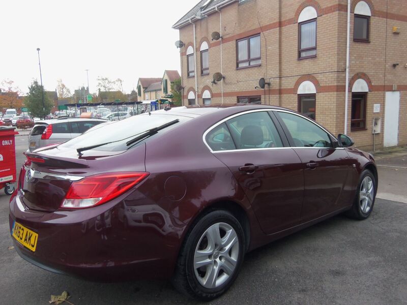 VAUXHALL INSIGNIA