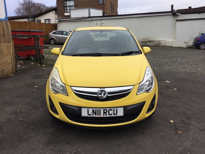 View VAUXHALL CORSA EXCITE